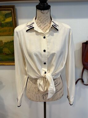 Vintage Jantzen Classics Cream Blouse Embroidered Collar Button Up Size 14 M/L
